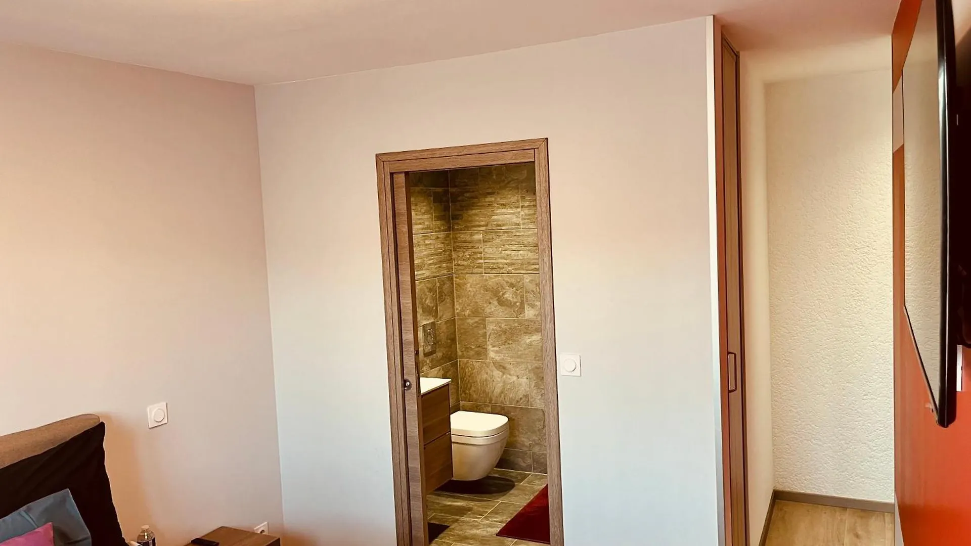 Loption Appartement Carbonne 0*,