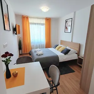 Lucky Center , Ljubljana Slovenië