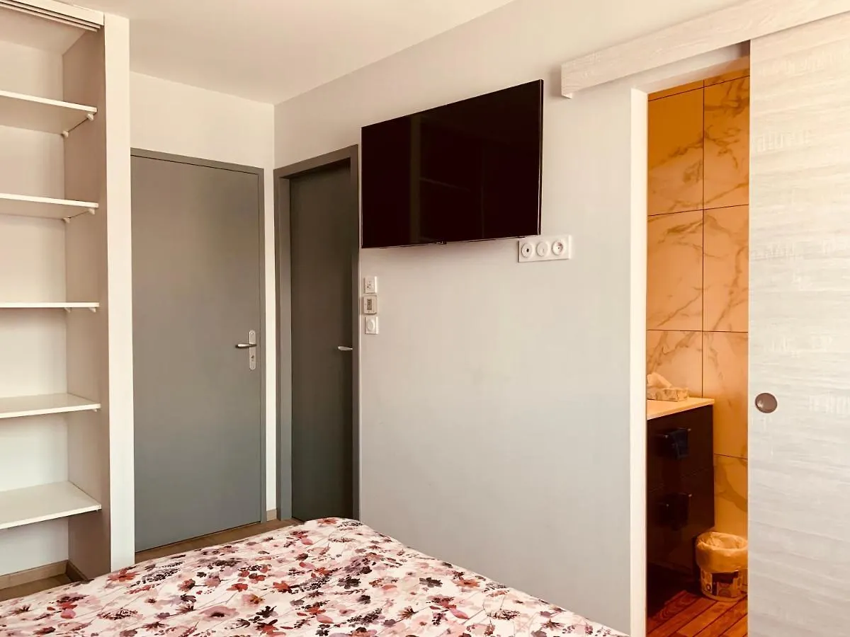 Homestay Loption Apartment Carbonne France